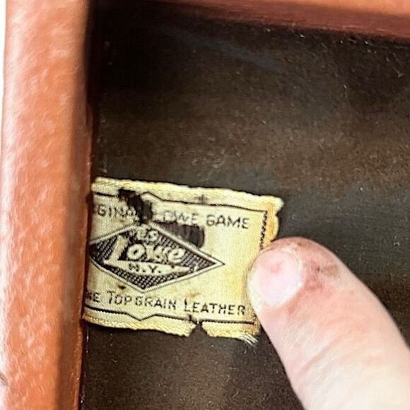 Vintage Lowe Poker Chips & Cards Set in Leather Case - Picture 6 of 16